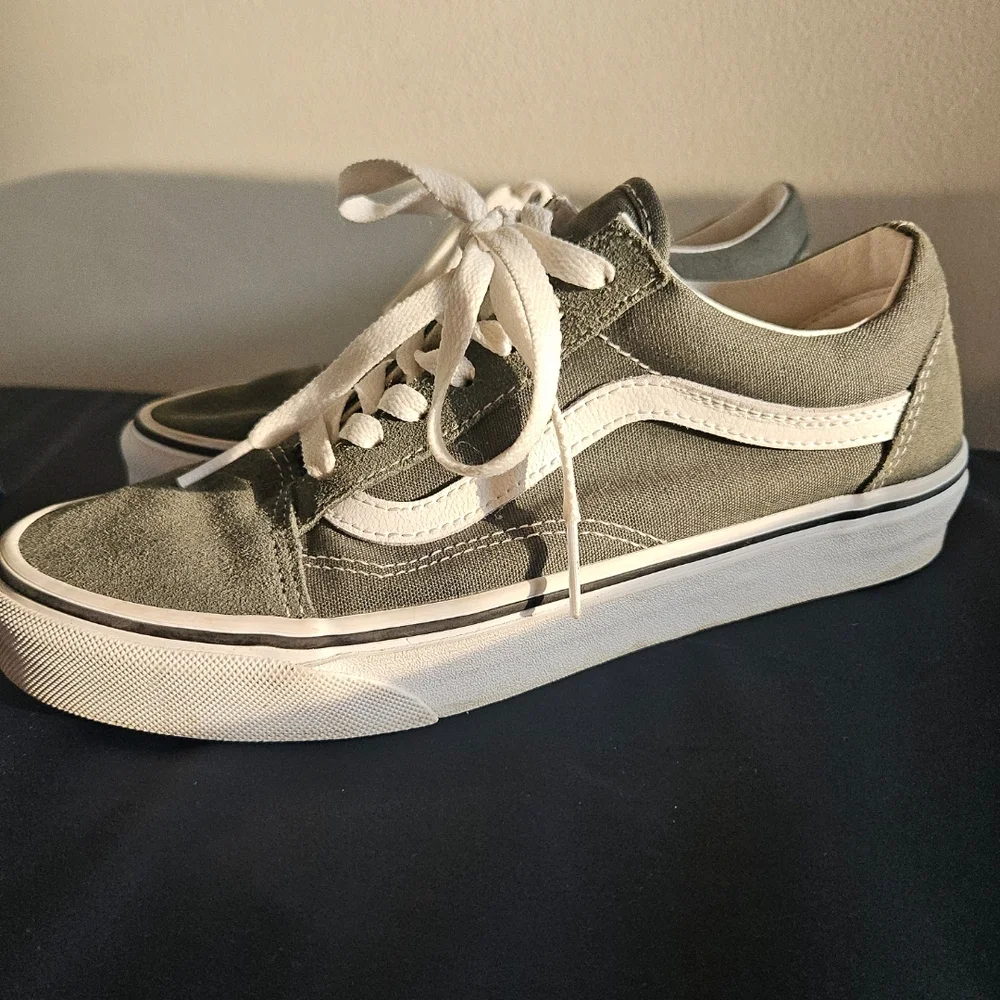 VANS Women's Olive Old Skool Sneakers - Picture 2 of 6